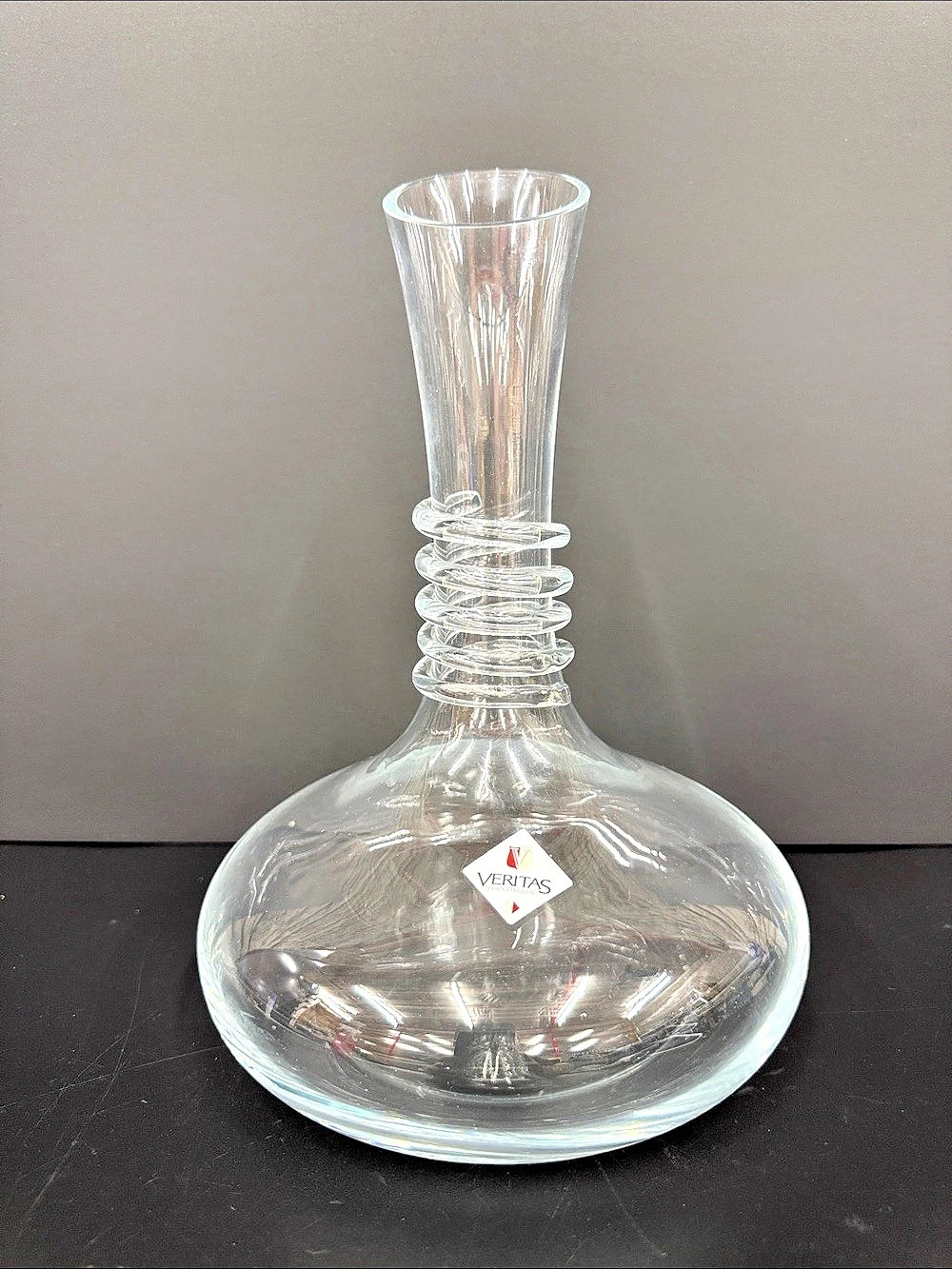 Veritas Handmade Clear Glass Wine Decanter Spiral Neck 10” Art Glass Carafe